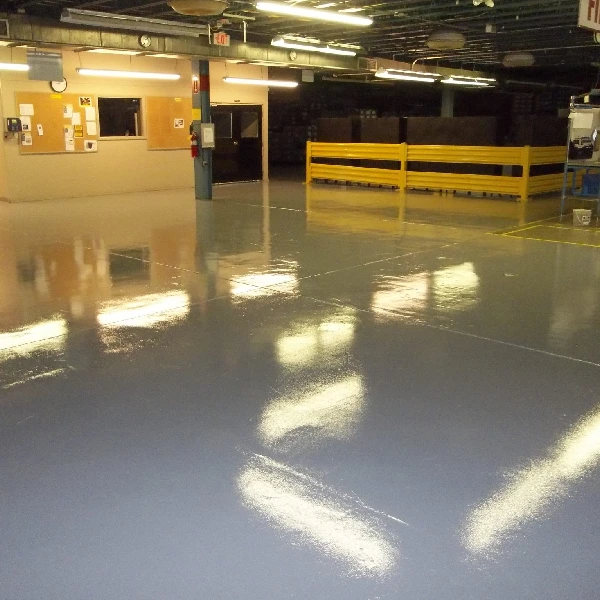 highly reflective light gray solvent base epoxy flooring